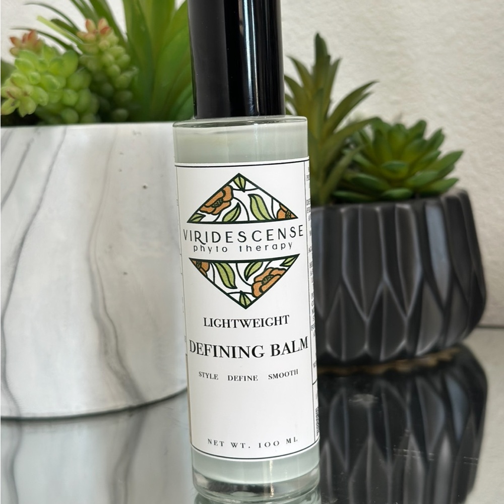 Viridescense Lightweight Defining Balm